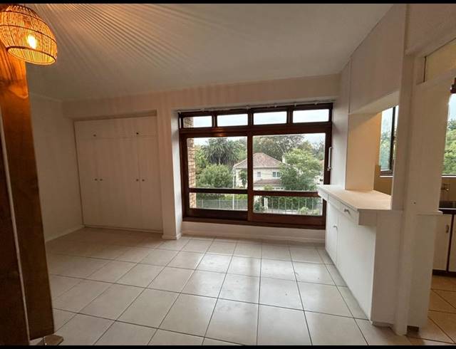 0 BEDROOM PROPERTY TO RENT IN RONDEBOSCH